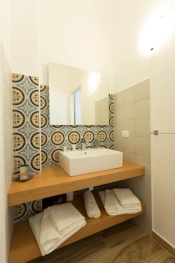 Oasi Guzzetta Hotel&Case Vacanze มาร์ซาลา ภายนอก รูปภาพ