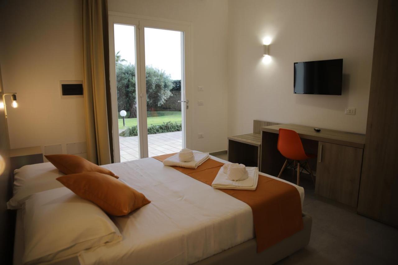 Oasi Guzzetta Hotel&Case Vacanze มาร์ซาลา ภายนอก รูปภาพ